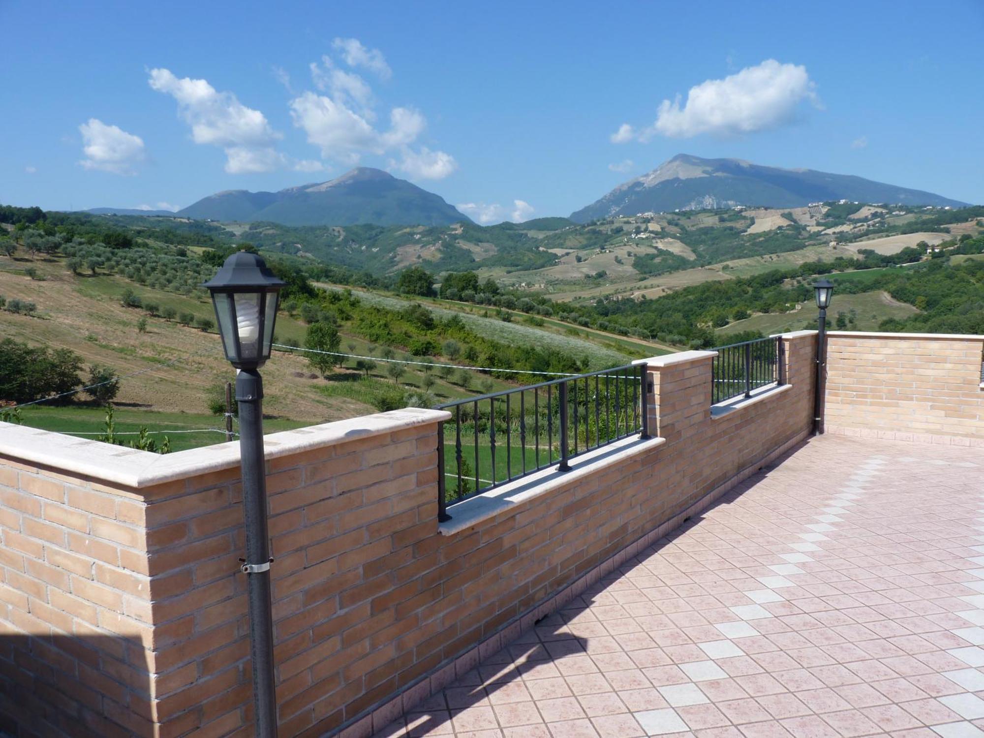 Agriturismo Il Vecchio Carro 캄플리 외부 사진